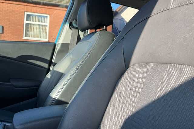 Hyundai KONA Ultimate 64kWh 5dr Auto