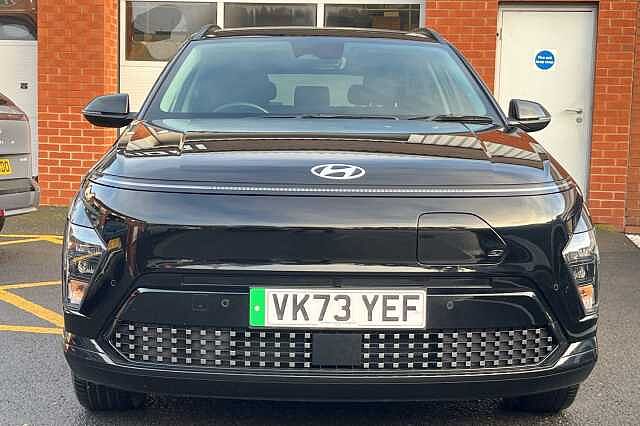 Hyundai KONA Advance 65kWh 5dr Auto Black