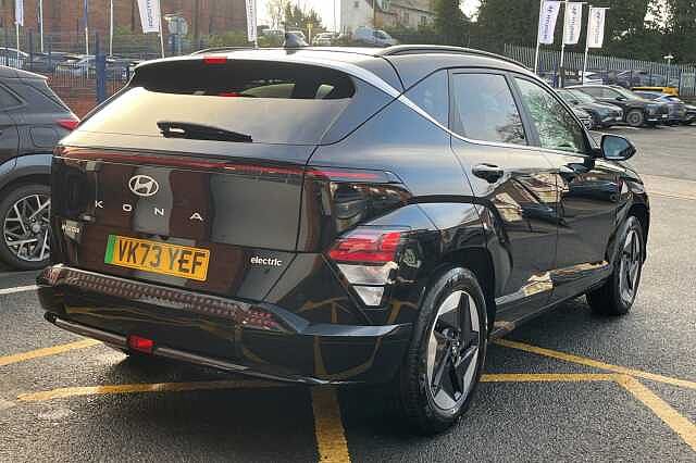 Hyundai KONA Advance 65kWh 5dr Auto Black