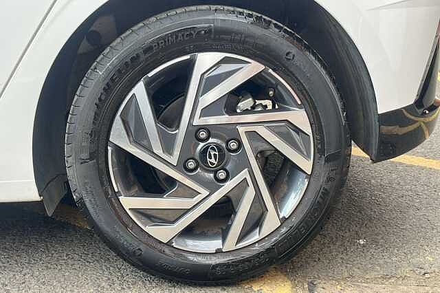 Hyundai i20 1.0 T-GDi Advance 5dr DCT