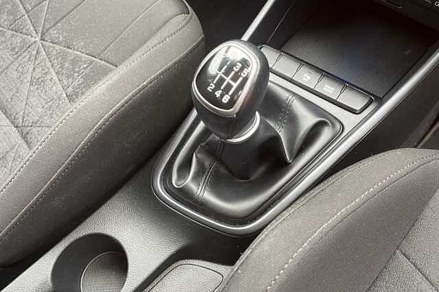 Hyundai BAYON 1.0 T-GDi 48V MHEV SE Connect 5dr