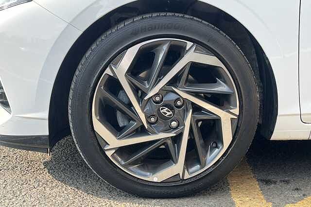 Hyundai i20 1.0 T-GDi 48Volt MHEV Premium 5dr DCT