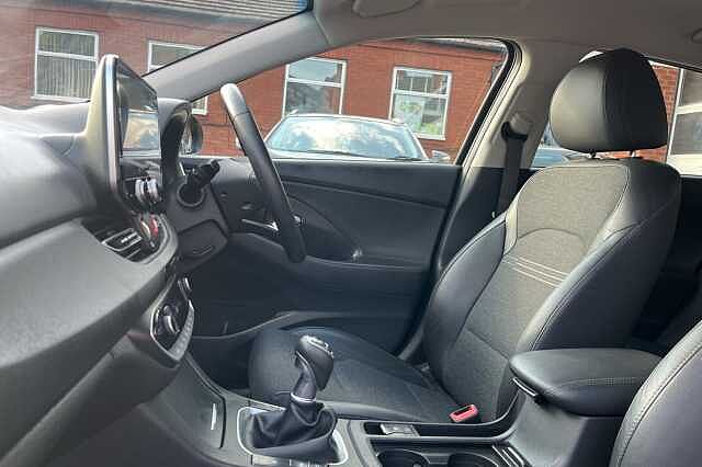 Hyundai i30 1.0 T-GDi Premium 5dr