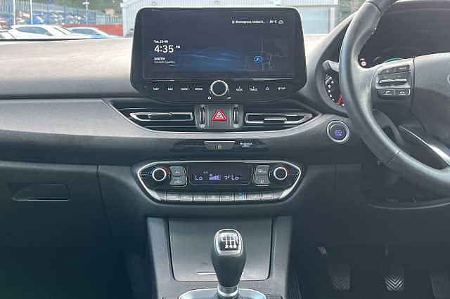 Hyundai i30 1.0 T-GDi Premium 5dr