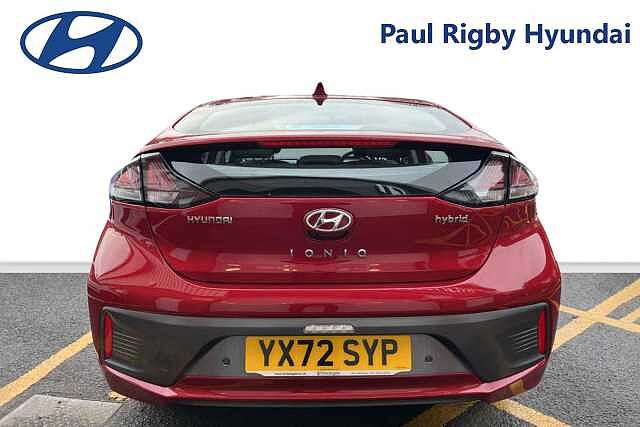 Hyundai IONIQ 1.6 GDi Hybrid Premium 5dr DCT