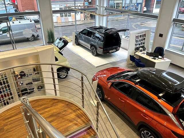 Hyundai KONA Premium 64kWh 5dr Auto