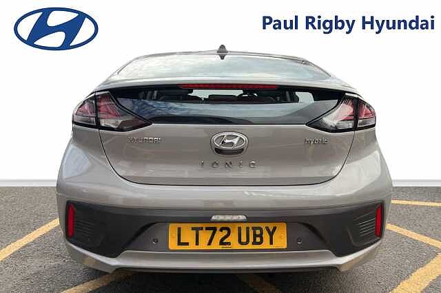 Hyundai IONIQ 1.6 GDi Hybrid Premium 5dr DCT