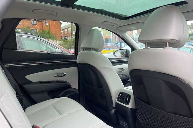 Hyundai TUCSON 1.6 T-GDi Plug-in Hybrid Ultimate 5dr 4WD Auto