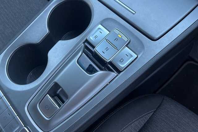 Hyundai KONA Premium 64kWh 5dr Auto