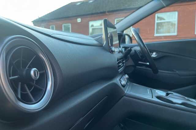 Hyundai KONA Premium 64kWh 5dr Auto