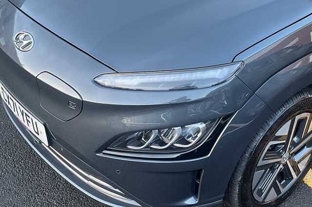 Hyundai KONA Premium 64kWh 5dr Auto