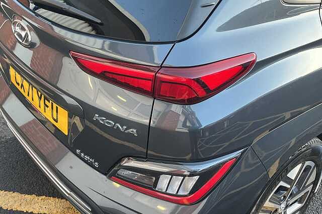 Hyundai KONA Premium 64kWh 5dr Auto