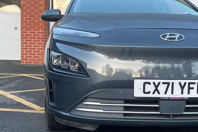 Hyundai KONA Premium 64kWh 5dr Auto