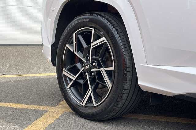 Hyundai TUCSON 1.6T Plug-in Hybrid N Line 5dr Auto