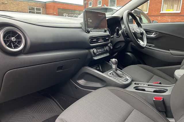 Hyundai KONA 1.6 GDi Hybrid Premium 5dr DCT