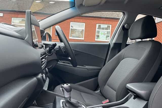 Hyundai KONA 1.6 GDi Hybrid Premium 5dr DCT