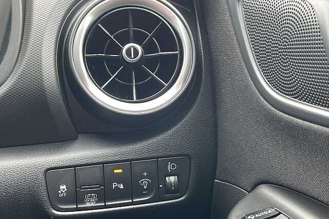 Hyundai KONA 1.6 GDi Hybrid Premium 5dr DCT