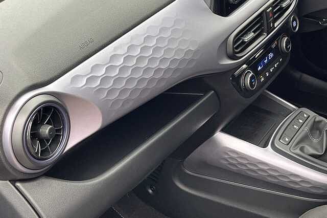 Hyundai i10 1.2 Premium 5dr [Nav]