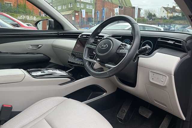 Hyundai TUCSON 1.6 T-GDi Plug-in Hybrid Ultimate 5dr 4WD Auto