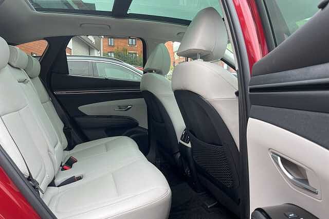 Hyundai TUCSON 1.6 T-GDi Plug-in Hybrid Ultimate 5dr 4WD Auto