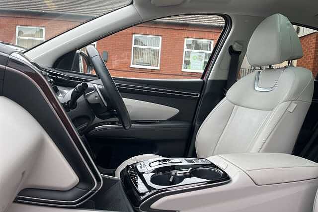 Hyundai TUCSON 1.6 T-GDi Plug-in Hybrid Ultimate 5dr 4WD Auto