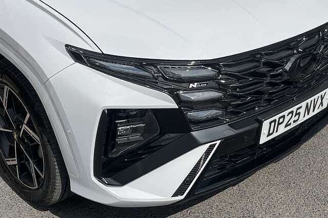 Hyundai TUCSON 1.6T Hybrid N Line S 5dr 4WD Auto White