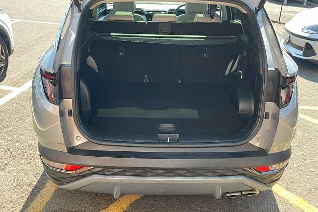 Hyundai TUCSON 1.6 T-GDi Hybrid 230ps Ultimate 5dr 2WD Auto