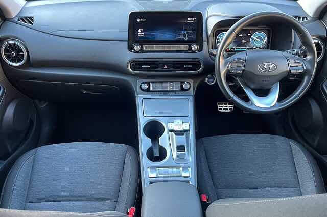 Hyundai KONA Premium 64kWh 5dr Auto