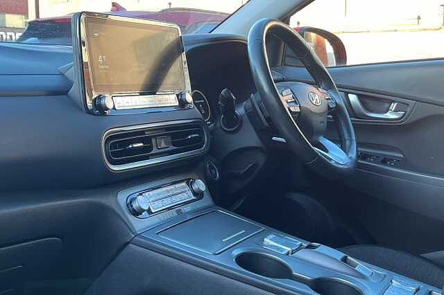 Hyundai KONA Premium 64kWh 5dr Auto