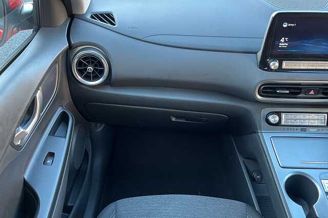 Hyundai KONA Premium 64kWh 5dr Auto