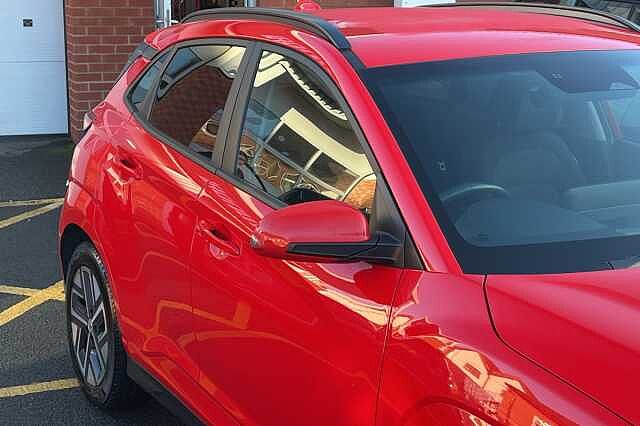 Hyundai KONA Premium 64kWh 5dr Auto