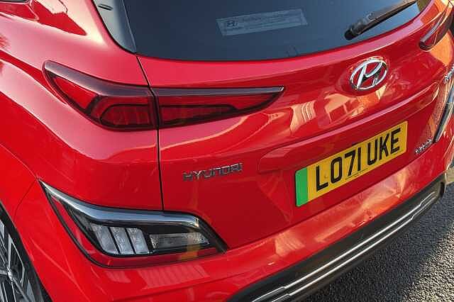 Hyundai KONA Premium 64kWh 5dr Auto