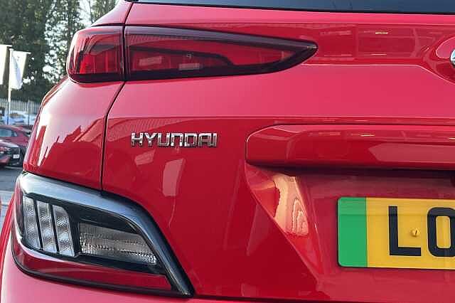 Hyundai KONA Premium 64kWh 5dr Auto