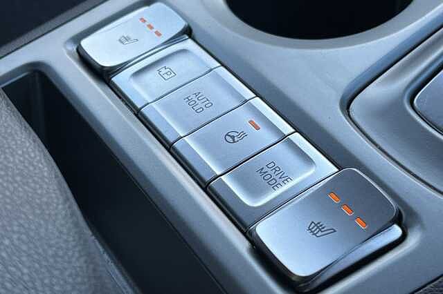 Hyundai KONA Premium 64kWh 5dr Auto