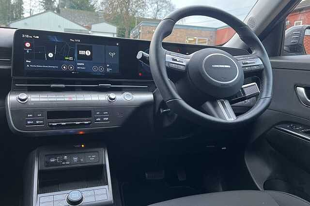 Hyundai KONA Advance 65kWh 5dr Auto