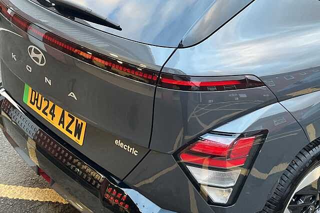 Hyundai KONA Advance 65kWh 5dr Auto