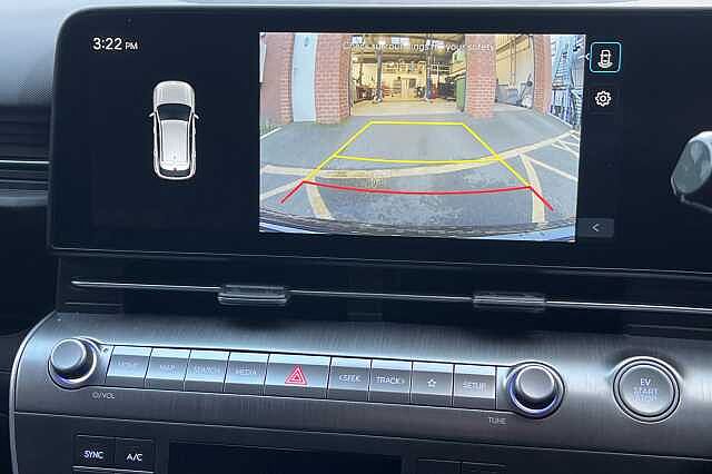 Hyundai KONA Advance 65kWh 5dr Auto