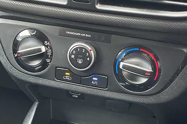 Hyundai i10 1.0 MPi SE Connect 5dr