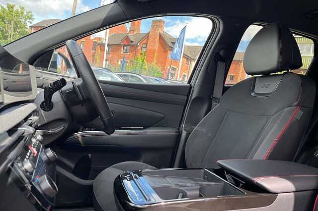 Hyundai TUCSON 1.6T Hybrid N Line 5dr Auto Black
