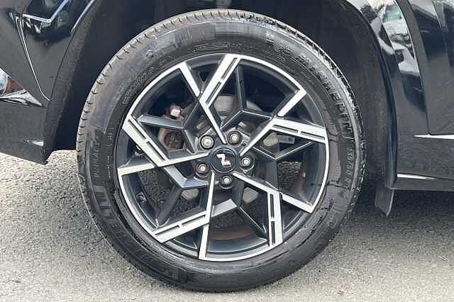 Hyundai TUCSON 1.6T Hybrid N Line 5dr Auto Black