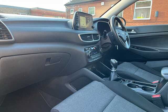 Hyundai TUCSON 1.6 CRDi 48Volt MHEV SE Nav 5dr 2WD