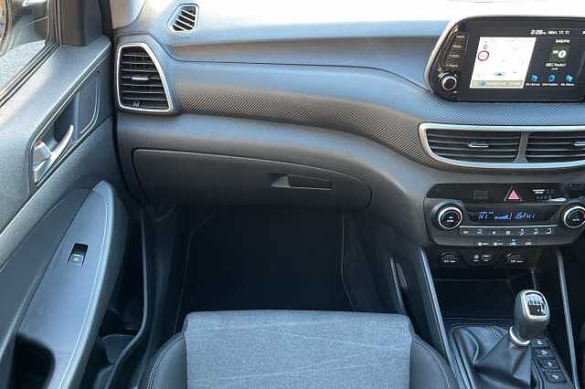 Hyundai TUCSON 1.6 CRDi 48Volt MHEV SE Nav 5dr 2WD