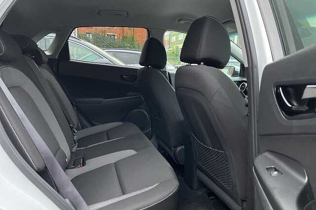 Hyundai KONA 1.6 GDi Hybrid Premium 5dr DCT