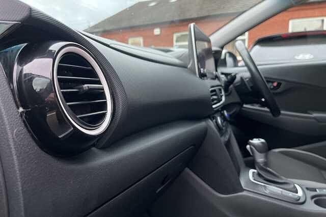 Hyundai KONA 1.6 GDi Hybrid Premium 5dr DCT