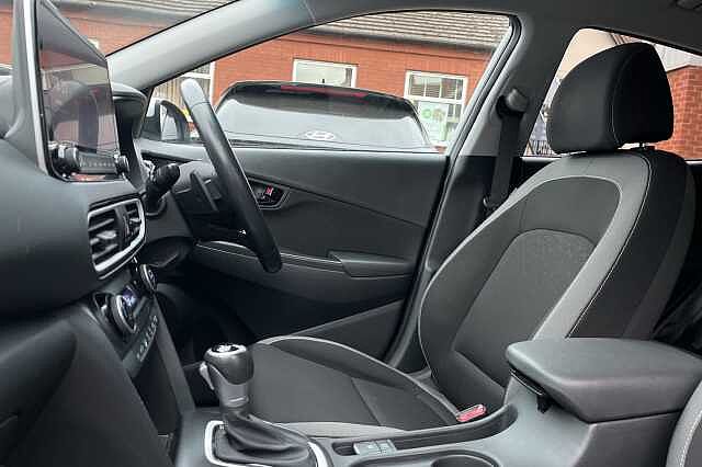 Hyundai KONA 1.6 GDi Hybrid Premium 5dr DCT