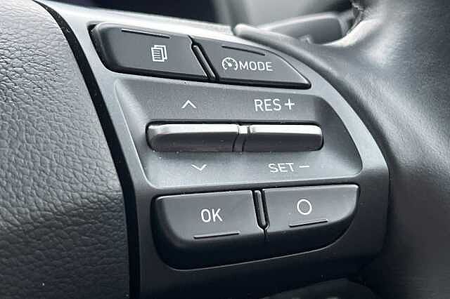 Hyundai KONA 1.6 GDi Hybrid Premium 5dr DCT