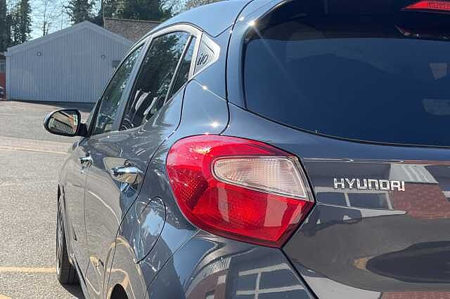 Hyundai i10 1.2 MPi Premium 5dr Auto