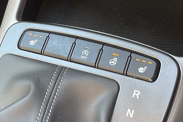 Hyundai i10 1.2 MPi Premium 5dr Auto