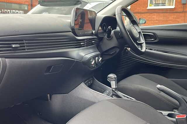 Hyundai i20 1.0 T-GDi Advance 5dr DCT
