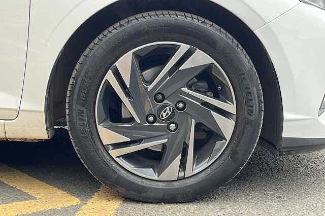 Hyundai i20 1.0 T-GDi 48Volt MHEV SE Connect 5dr DCT
